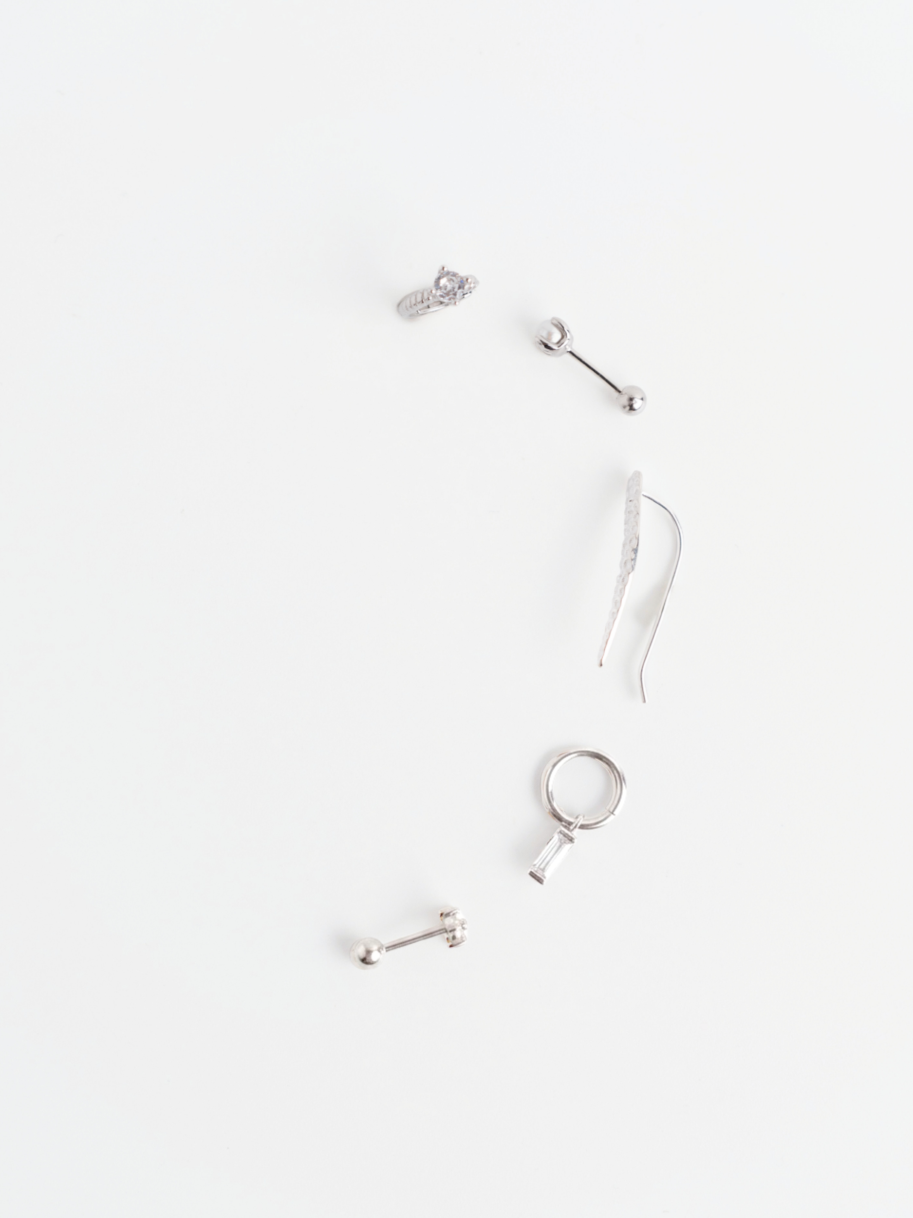 MNML Selene Rope Crystal Single Huggie everyday styling — minimal rope texture huggie Malaysia