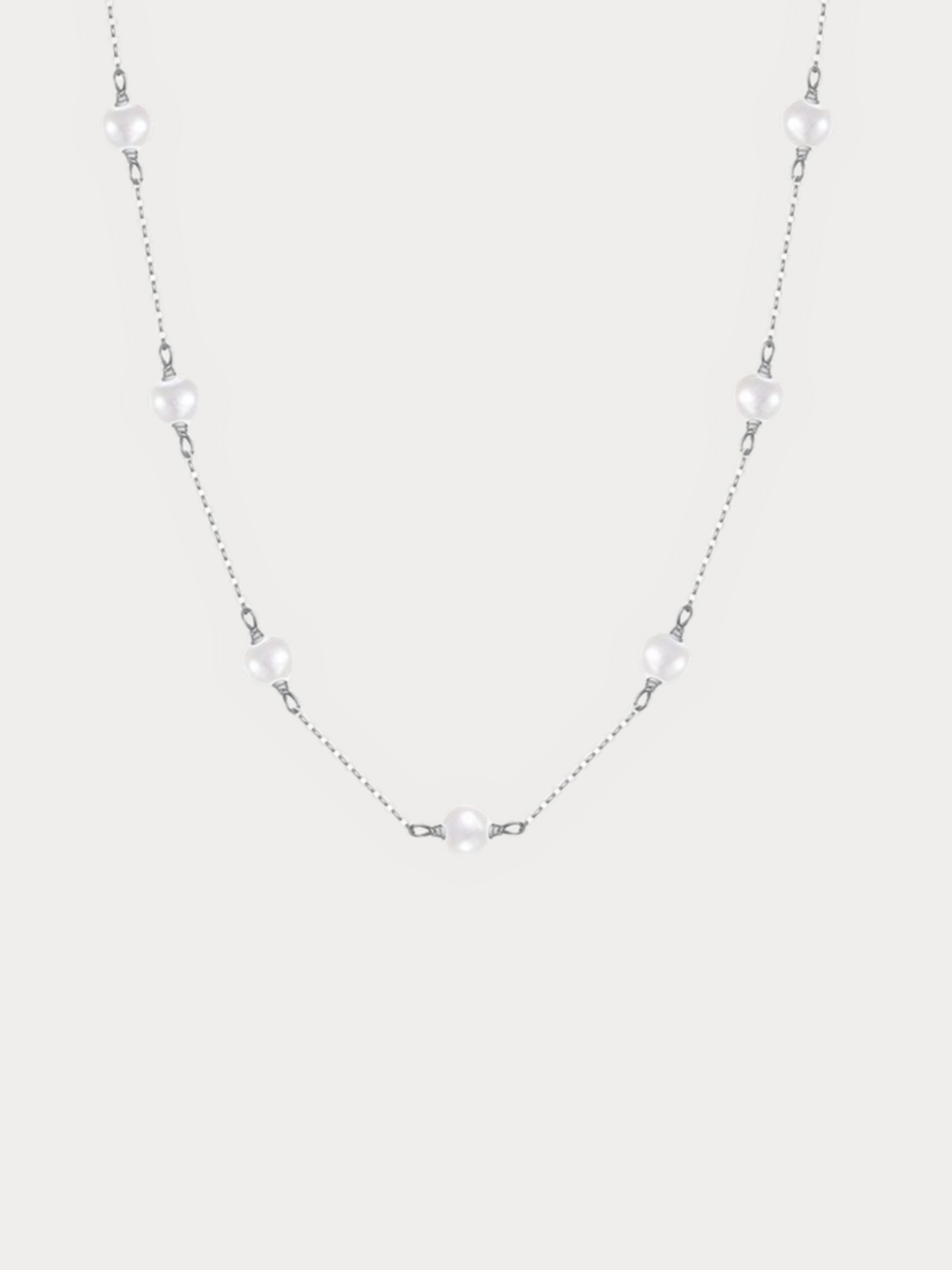 PEARLY Cable Chain Necklace in silver, full view