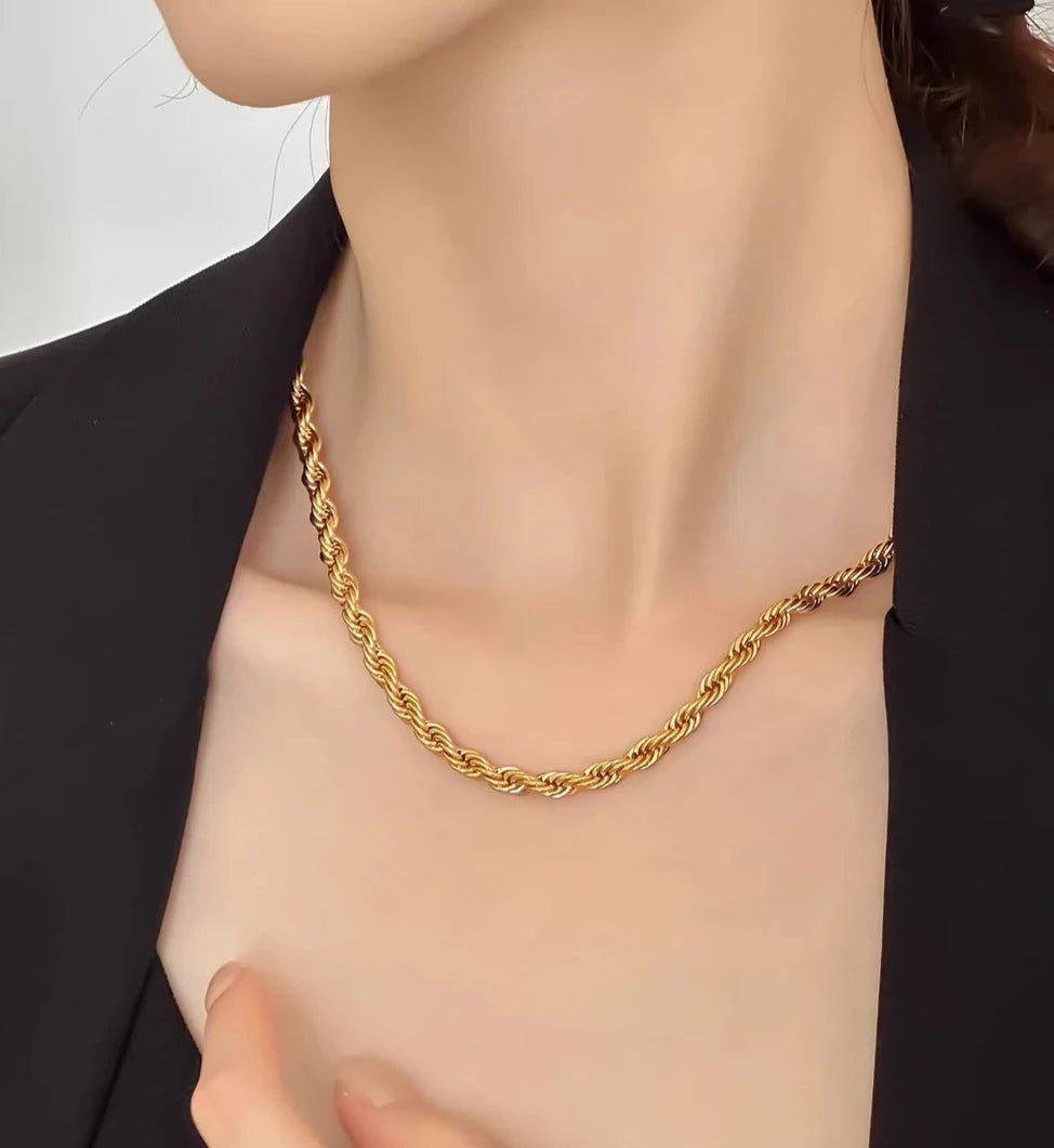 stainless steel twist chain necklace everyday wear