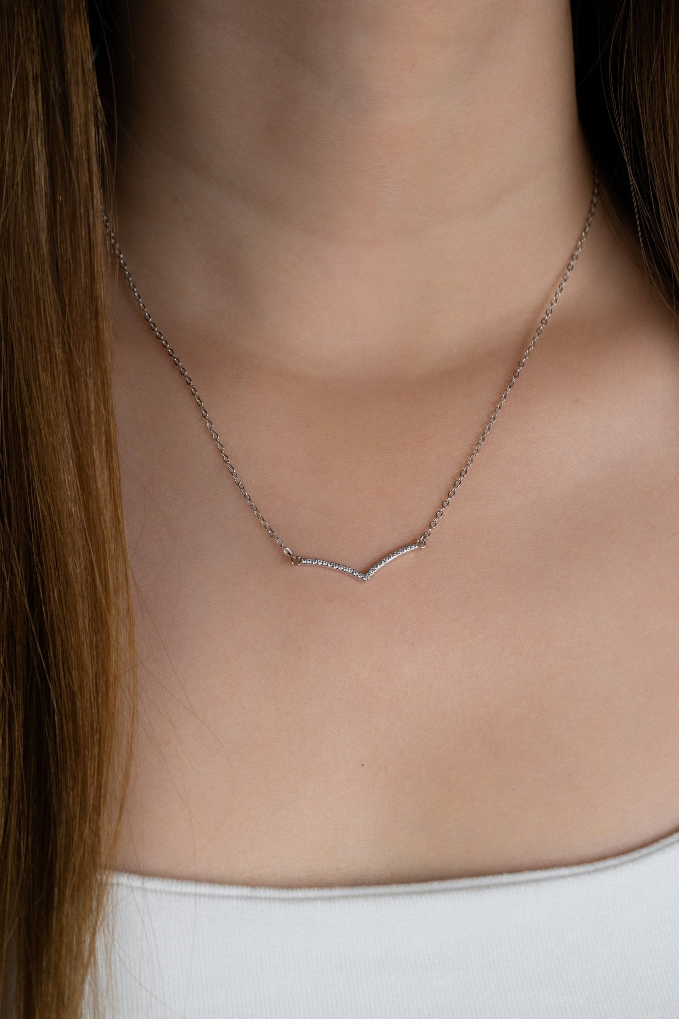 Close-up of VALENCIA Diamond Bar Necklace pavé stone detail