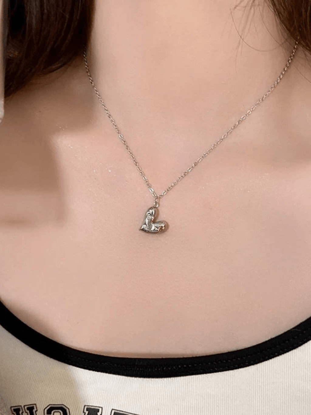 Funky Heart Necklace - Minimalist Lab