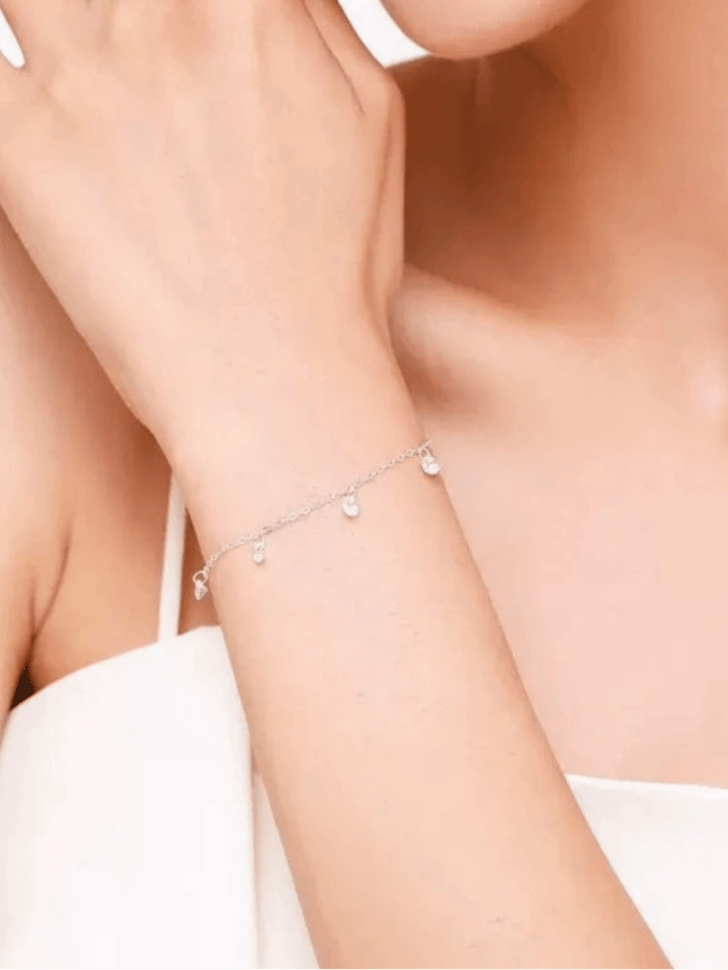 BLISS Dangling Diamonds Sterling Silver Bracelet - Minimalist Lab