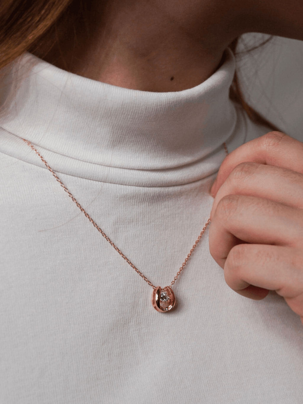 LARA Dancing Diamond Horseshoe Sterling Silver Necklace - Minimalist Lab