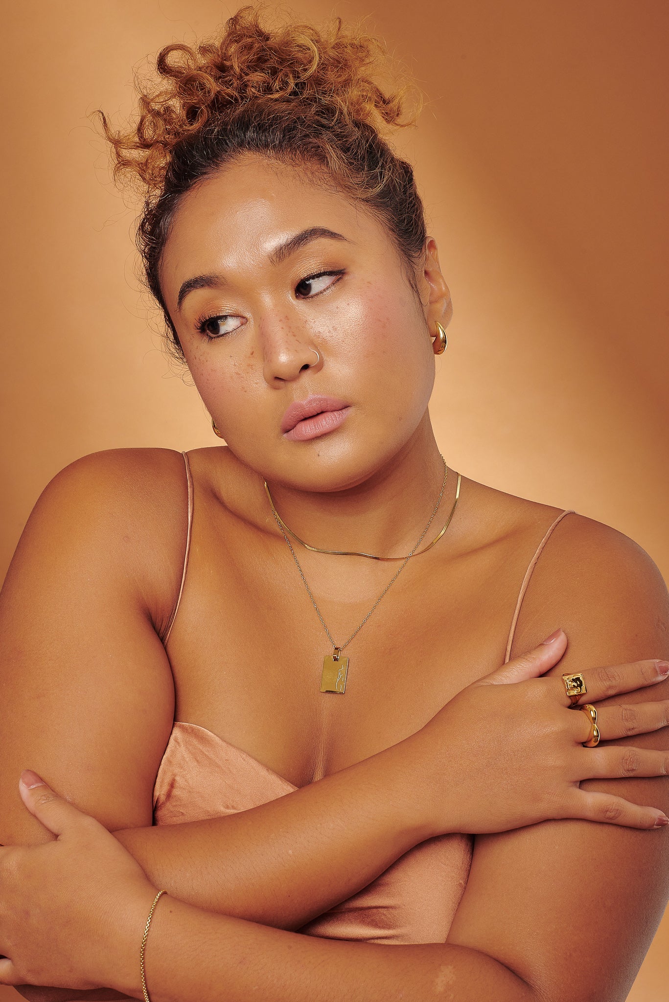 Love My Curves Necklace - Minimalist Lab