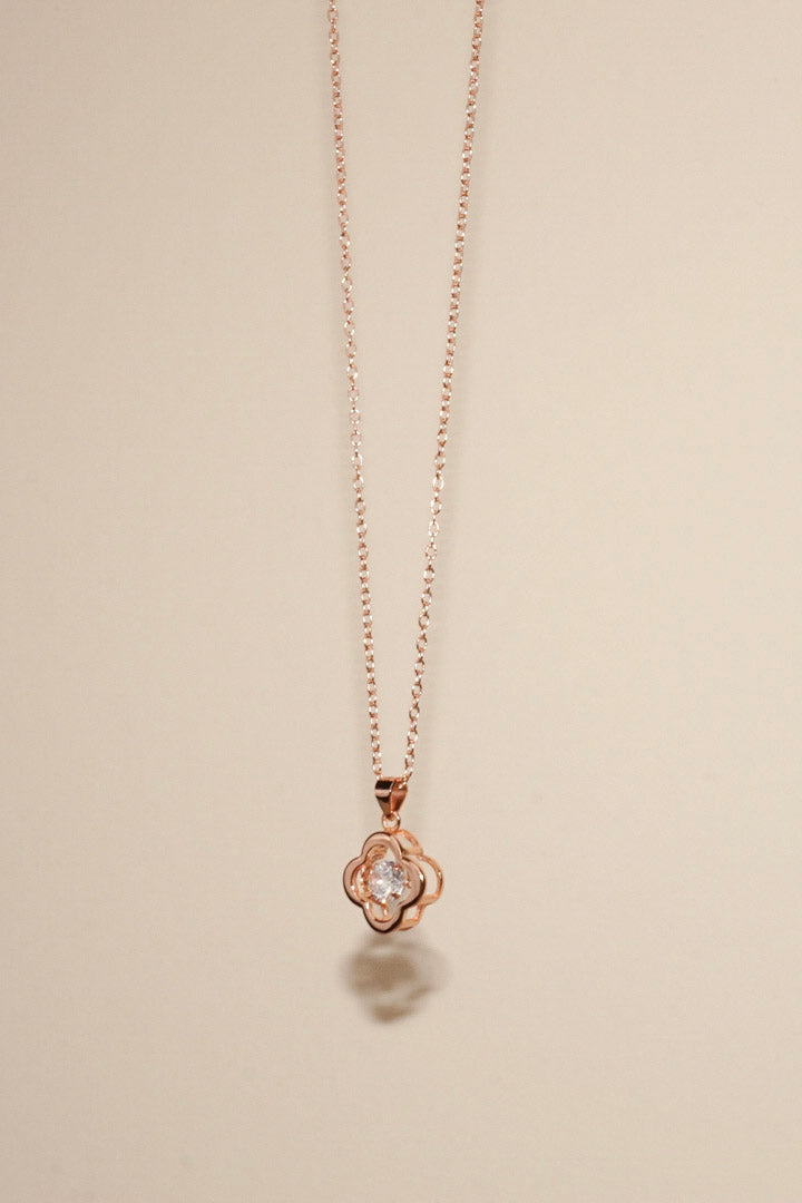 Rose gold dancing diamond clover necklace