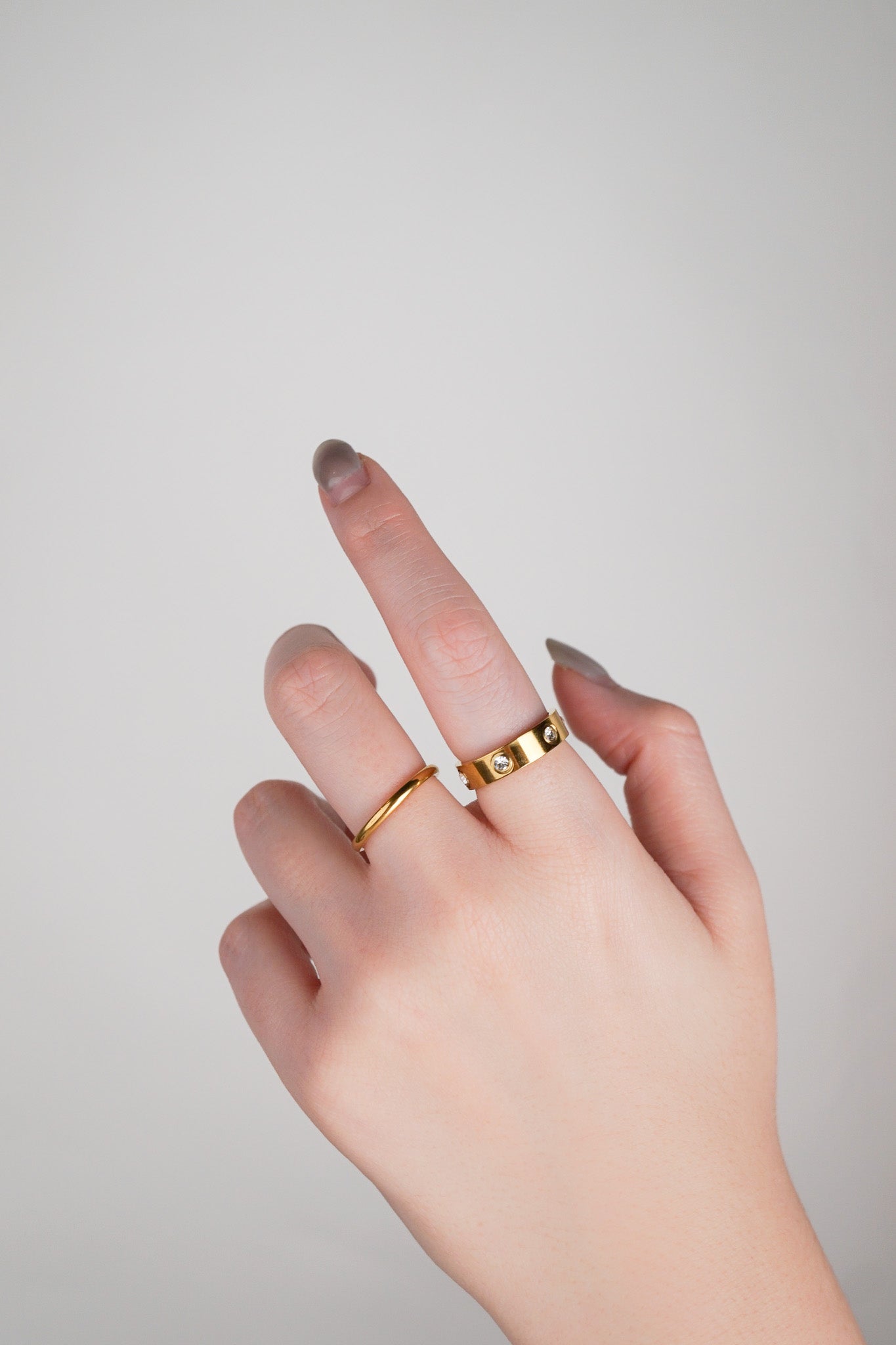 Lenn Diamond Band Ring - Minimalist Lab