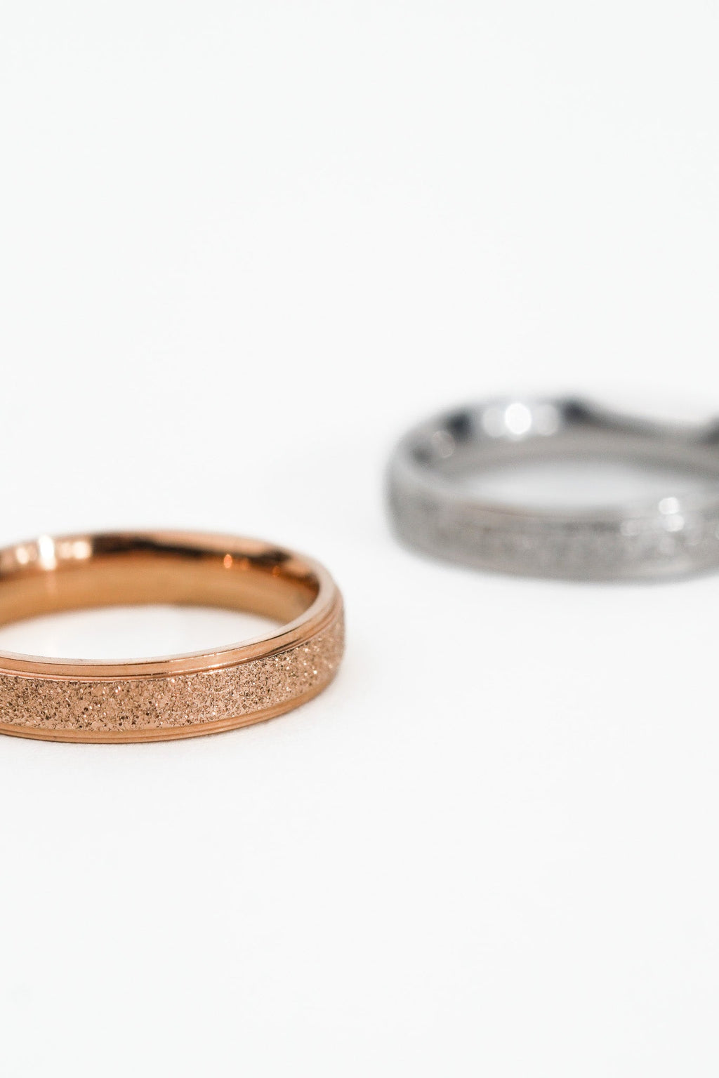 Close-up of sandblasted frosted texture on matte ring