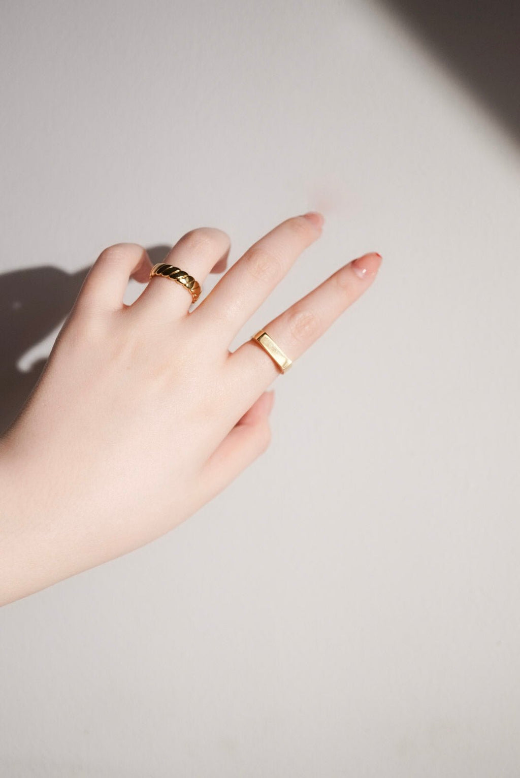 hypoallergenic titanium ring for sensitive skin