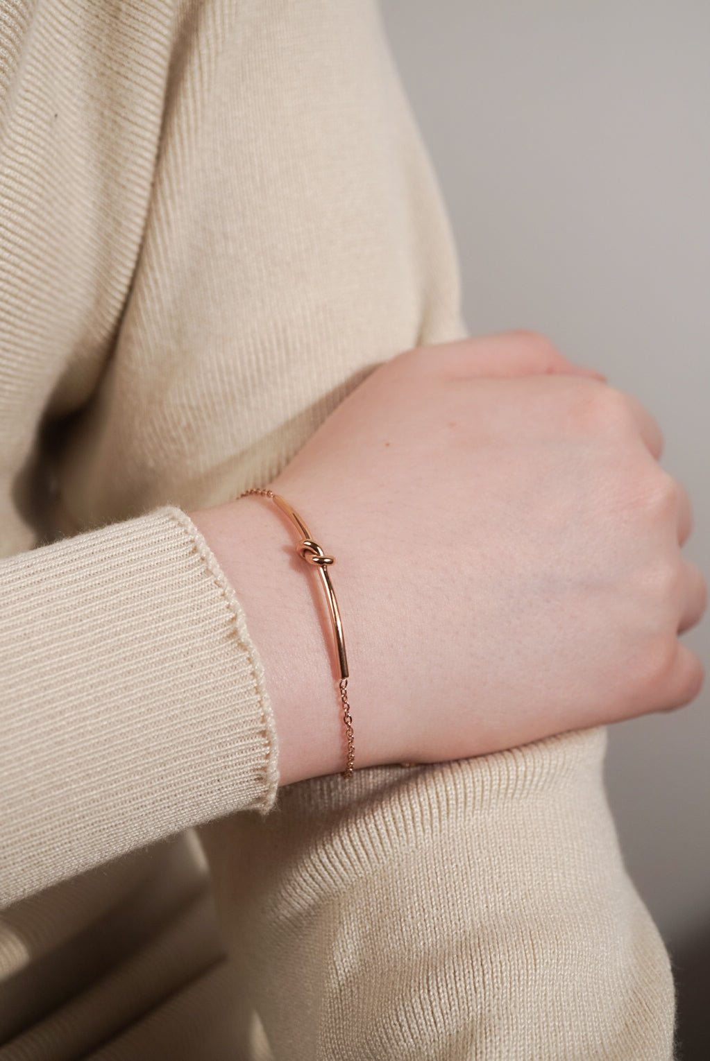 Model wearing MNML Knot Bracelet on wrist — everyday knot bracelet Malaysia