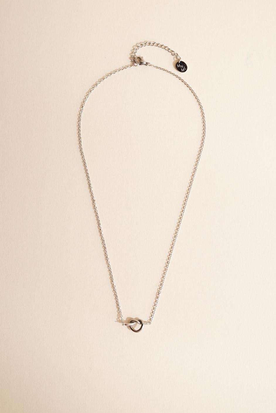 MNML Love Me Knot Necklace size reference — 44+5.5cm cable chain stainless steel knot